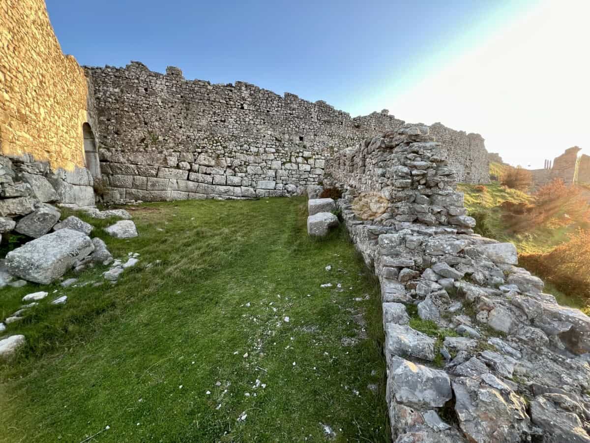 Lezhë hrad08