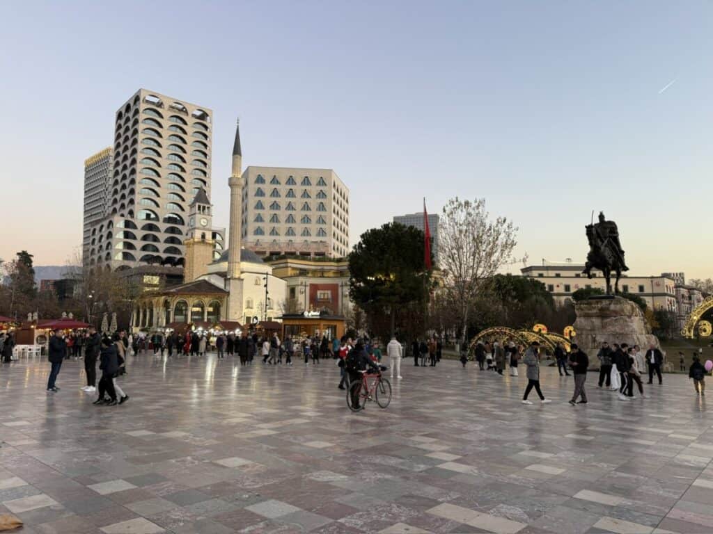 Tirana - moderni metropole