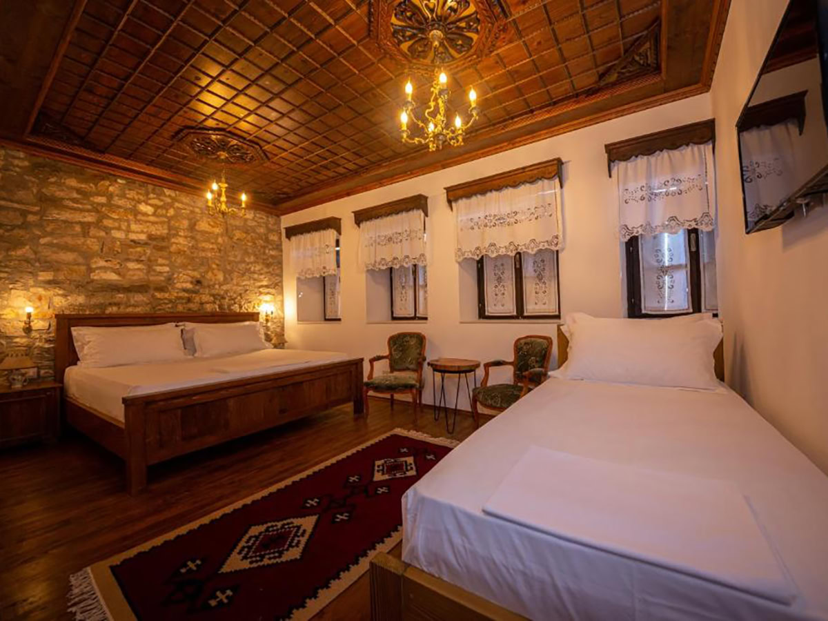 castle hotel berat